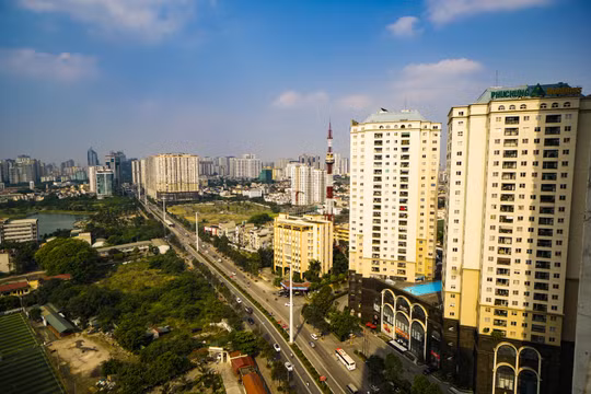 Báo chí với thị trường bất động sản: Lợi anh, lợi ả, lợi cả đôi bên