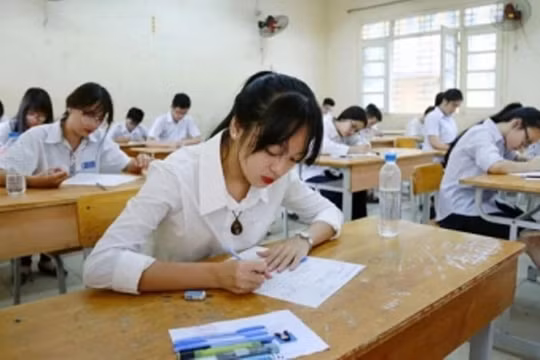 Thi lớp 10 tại Hà Nội: Tiết lộ cấu trúc đề thi môn Ngữ văn