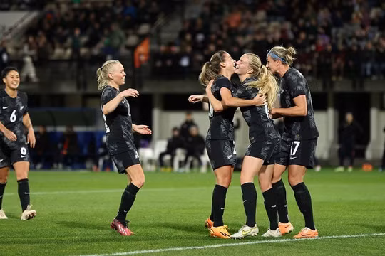 Đội tuyển nữ Việt Nam thua sát nút đội chủ nhà World Cup 2023