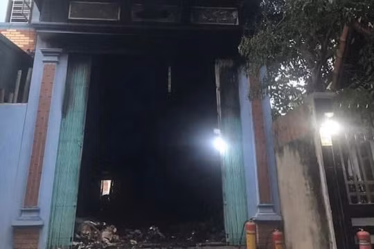 Vĩnh Phúc: Cháy lớn tại nhà dân, 3 mẹ con tử vong