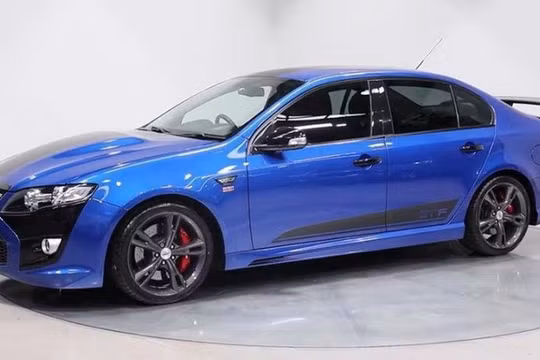 Chiêm ngưỡng hàng hiếm Ford Falcon GT-F đang được rao bán