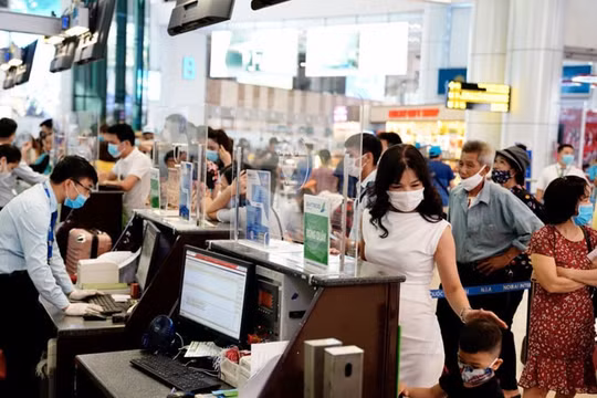 Khách quốc tế đặt vé máy bay đến Việt Nam gia tăng