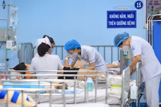 Đảm bảo đủ thuốc, vật tư chống dịch sốt xuất huyết