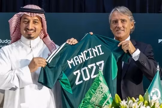 HLV Roberto Mancini bị kiện sau khi dẫn dắt ĐT Saudi Arabia