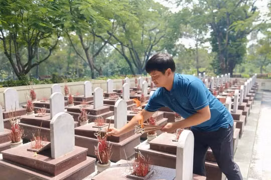 Sắp diễn ra chương trình: "Quảng Trị nghĩa tình tháng 7- Hoa dâng mộ liệt sĩ"