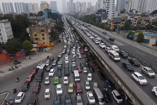 Mùng 2 Tết: Tắc đường cao tốc Pháp Vân - Cầu Giẽ và Vành đai 3 trên cao