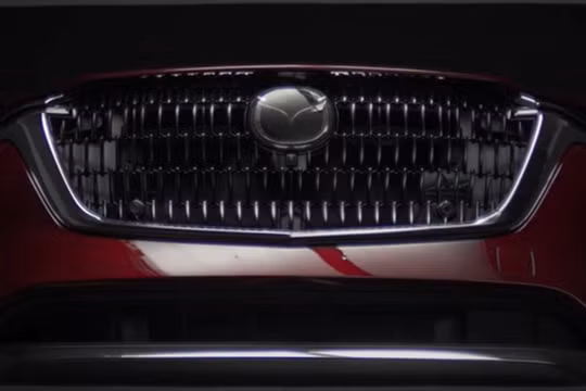 Hình ảnh đầu tiên của Mazda CX-90