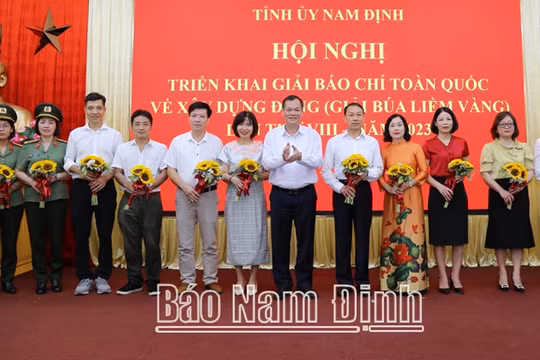 Nam Định phát động giải Báo chí toàn quốc về xây dựng Đảng lần thứ VIII
