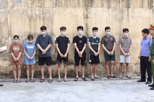 Hà Nam: Bắt nhóm sinh viên lừa bán "lá bùa" chiếm đoạt hàng tỷ đồng