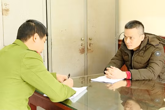 Bắt Phó Giám đốc Trung tâm đăng kiểm xe cơ giới 3502D Ninh Bình về tội "Nhận hối lộ"