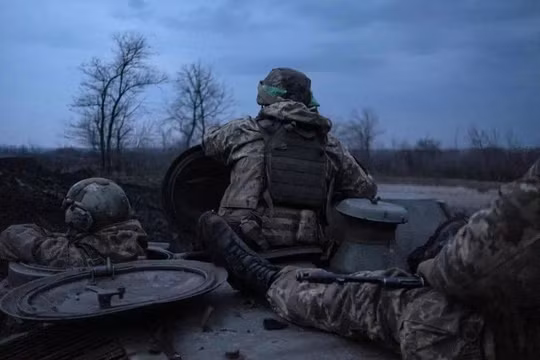 Hàng trăm binh lính Ukraine có thể bị kẹt trong đường hầm ở Bakhmut