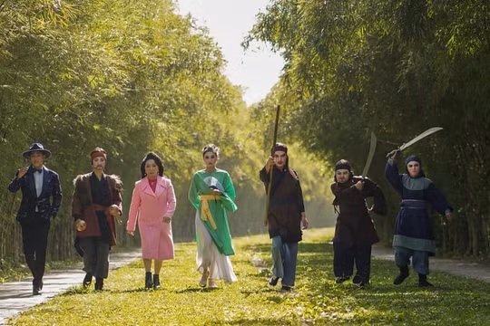 "Biệt đội rất ổn" tung trailer hài hước