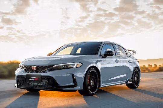 Top 10 mẫu xe bán ít nhất tháng 5/2023: Honda Civic Type R dẫn đầu
