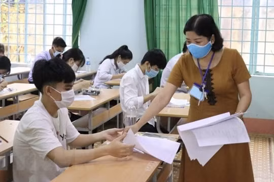 Đề nghị xử lý trách nhiệm các cá nhân chỉnh sửa phần mềm sử dụng khi ra đề thi THTP