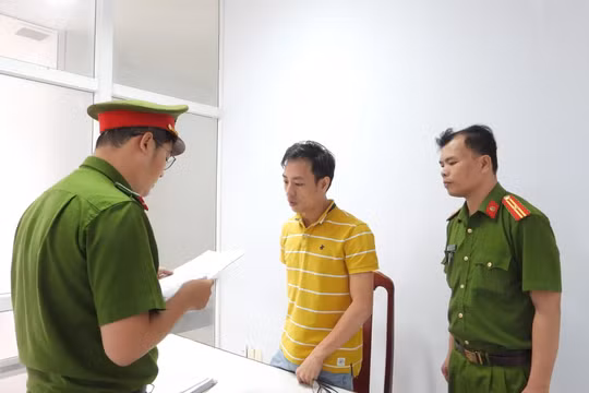 Đà Nẵng: Đóng giả nhân viên ngân hàng lừa đảo gần 1 tỷ đồng