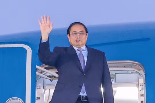 Thủ tướng Phạm Minh Chính lên đường thăm chính thức CHDCND Lào