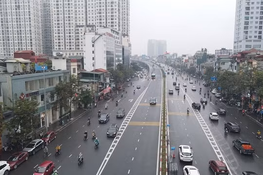 Hà Nội: Thông xe đường Vành đai 2 trên cao sau 4 năm thi công