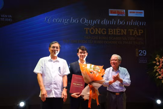 Bổ nhiệm ông Bùi Văn Khương làm Tổng Biên tập Tạp chí Kinh doanh và Phát triển/ Tạp chí Kinh doanh và Tiếp thị