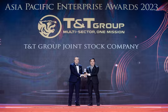 Phó Chủ tịch T&T Group Đỗ Vinh Quang nhận giải Doanh nhân xuất sắc Châu Á 2023