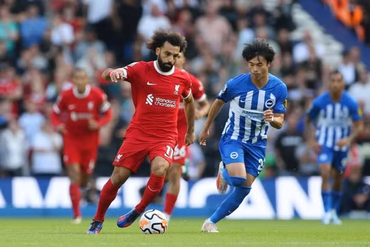 Salah lập cú đúp, Liverpool vẫn chia điểm trong tiếc nuối với Brighton