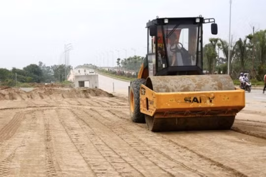Giải quyết khó khăn, vướng mắc và sớm đầu tư mở rộng Quốc lộ 38