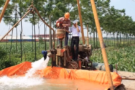 Tổ chức, cá nhân muốn được cấp giấy phép tài nguyên nước phải lấy ý kiến đại diện cộng đồng dân cư