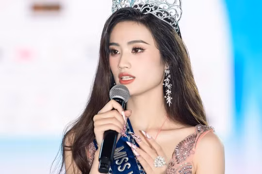 Bố của Hoa hậu Ý Nhi nói gì sau những phát ngôn gây tranh cãi của con gái?