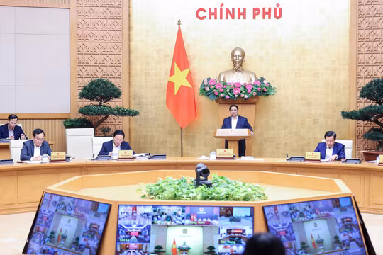 Thủ tướng Phạm Minh Chính: Đi từng địa phương, rà soát từng dự án để tháo gỡ khó khăn cho bất động sản