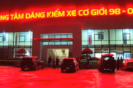 Bắt tạm giam lãnh đạo, đăng kiểm viên Trung tâm đăng kiểm xe cơ giới 98-06D