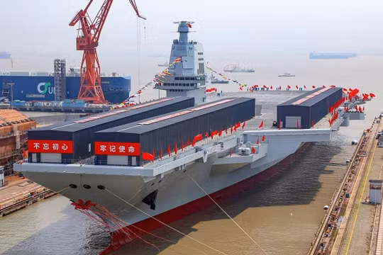 Tàu sân bay Phúc Kiến của Trung Quốc sắp thử nghiệm trên biển