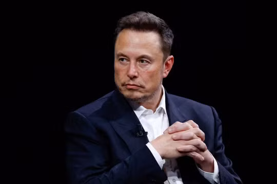 Elon Musk chỉ trích những nhà quảng cáo rời bỏ X vì nội dung bài Do Thái