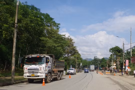 Vụ tai nạn giao thông nghiêm trọng tại Bắc Kạn: Có thể truy cứu trách nhiệm hình sự doanh nghiệp giao xe