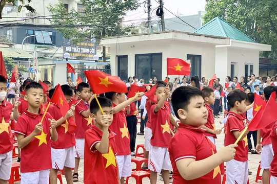 Hơn 940.000 học sinh Thanh Hoá phấn khởi bước vào năm học mới