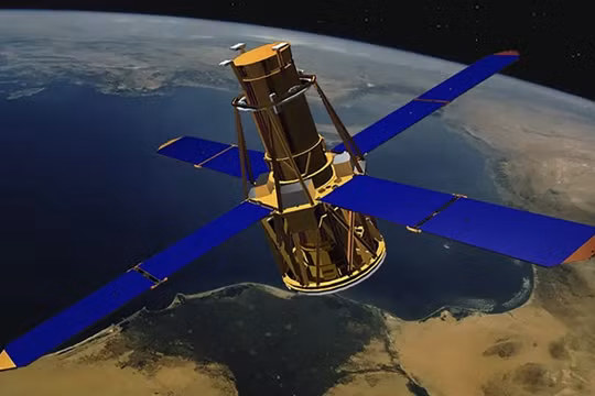 Vệ tinh cũ của NASA rơi xuống sa mạc Sahara