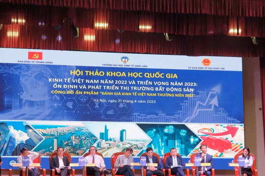 Thúc đẩy tăng trưởng kinh tế: Tháo gỡ "điểm nghẽn" bất động sản