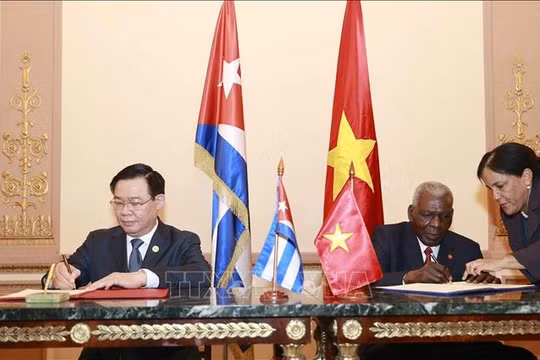 Làm sâu sắc hơn nữa mối quan hệ song phương đoàn kết anh em Việt Nam – Cuba