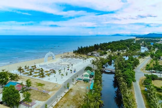Hà Tĩnh chuẩn bị tốt nhất cho khai trương du lịch Biển năm 2023