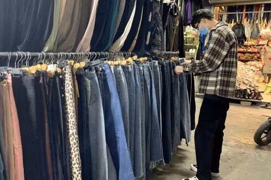Thời trang Secondhand: Xu hướng tiêu dùng được ưa chuộng của nhiều bạn trẻ