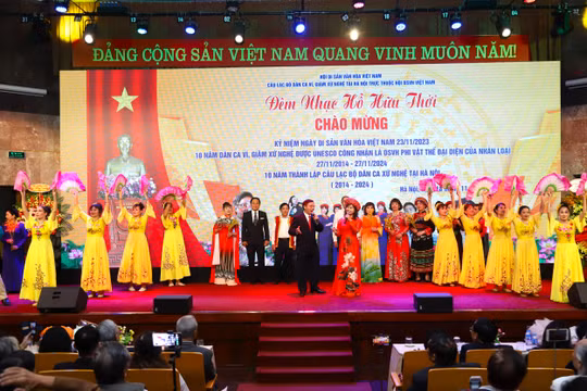 Đêm nhạc Hồ Hữu Thới: Cội nguồn Ví, Giặm trên đất Thăng Long