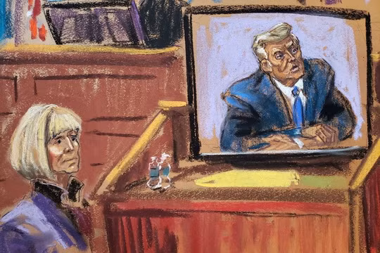 Những vụ kiện mà ông Donald Trump đang phải đối mặt