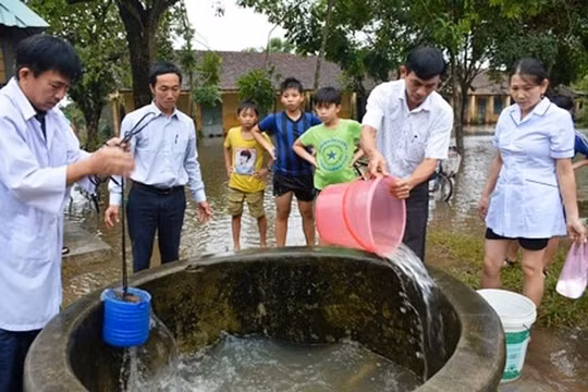 Bệnh nào cần phòng tránh sau mưa lũ?