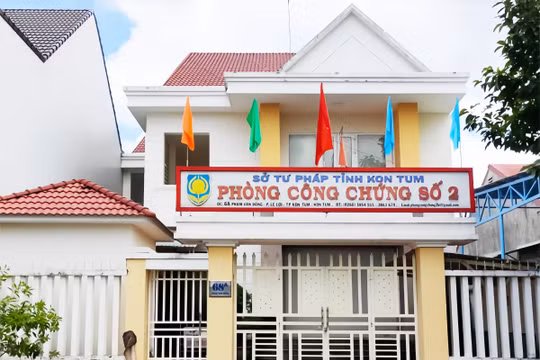Kon Tum: Miễn nhiệm, đình chỉ công tác 1 Phó Trưởng phòng công chứng
