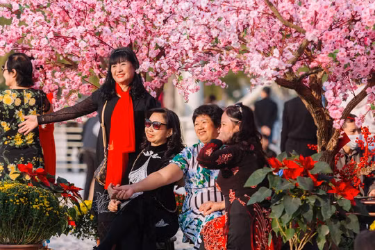 Vinhomes Ocean Park thu hút hàng ngàn khách trong sự kiện chào xuân