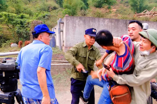 Hội Nhà báo Việt Nam yêu cầu làm rõ vụ việc phóng viên Báo NTNN/Dân Việt bị hành hung