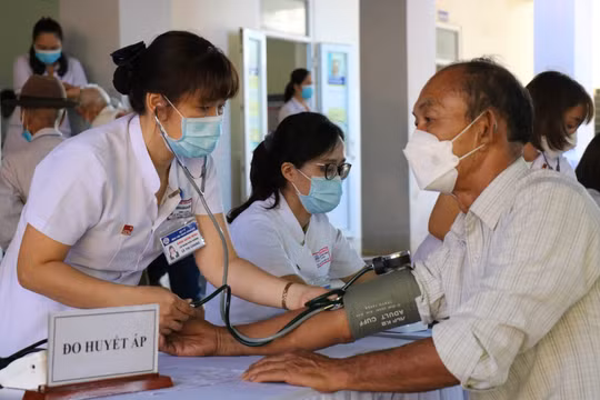 Lập Hội đồng Nhà nước xét tặng danh hiệu "Thầy thuốc Nhân dân", "Thầy thuốc Ưu tú" lần thứ 14
