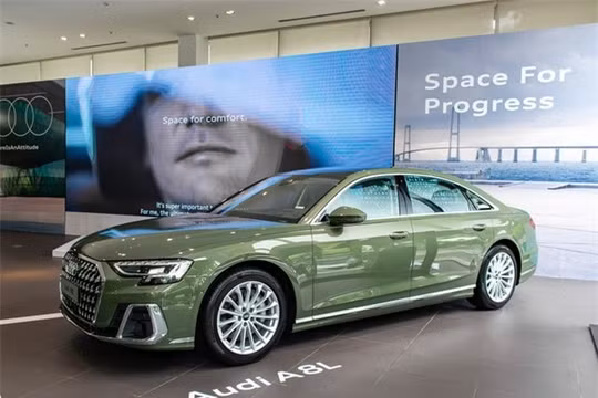 Loạt xe Audi, Mercedes và BMW giảm giá sâu trên thị trường Việt