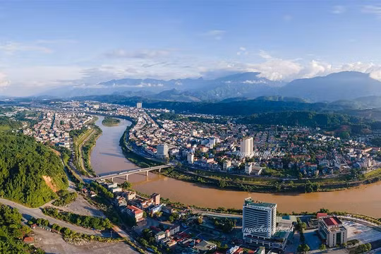 Lào Cai: Công bố quy hoạch Khu đô thị mới bờ hữu ngạn sông Hồng
