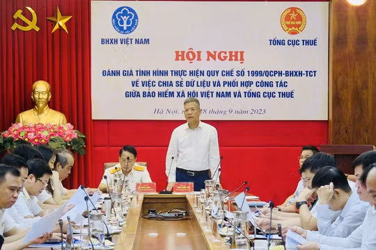 Hoàn thiện việc chia sẻ dữ liệu và phối hợp công tác giữa BHXH Việt Nam và Tổng cục Thuế