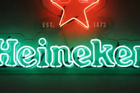 Heineken rời Nga với giá 1 euro cùng khoản lỗ 300 triệu euro