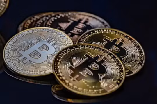 Bitcoin: Vừa lên “đỉnh” 2 tháng đã được dự báo đạt… 100.000 USD